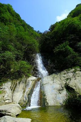 逃离倒影森林